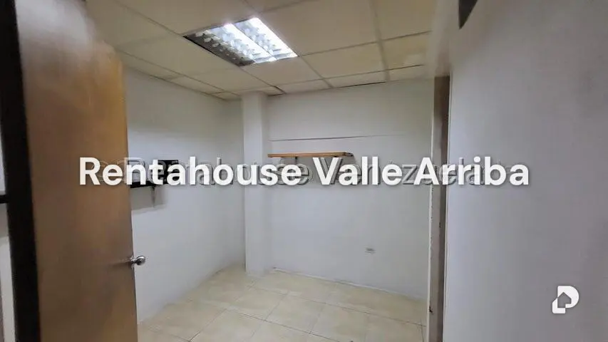 Edificio en Sabana Grande, Caracas – 11