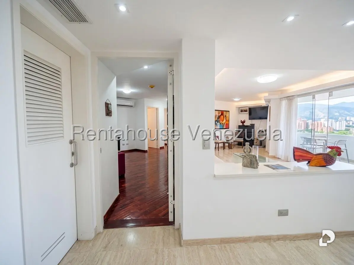 Apartamento en Colinas de Valle Arriba, Caracas – 13