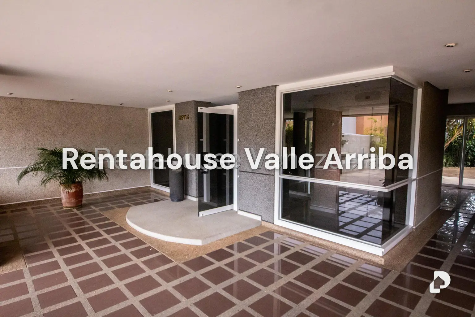 Apartamento en Lomas de La Lagunita, Caracas – 2