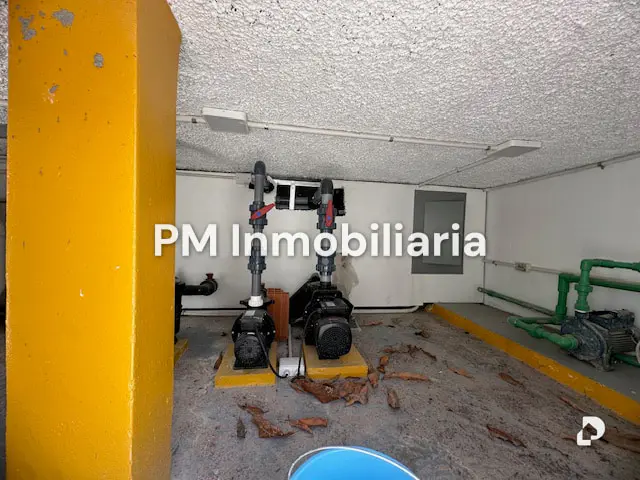 Casa en Cumbres de Curumo, Caracas – 24