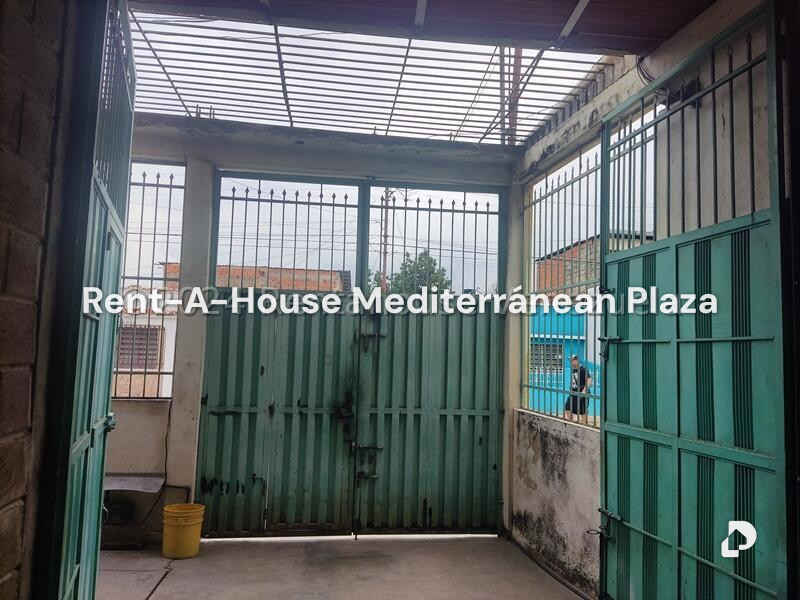 Casa en Santa Rosa, Valencia – 17