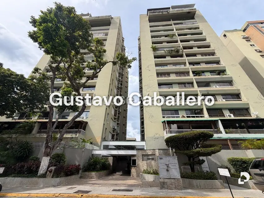 Apartamento en Santa Fe, Caracas – 1