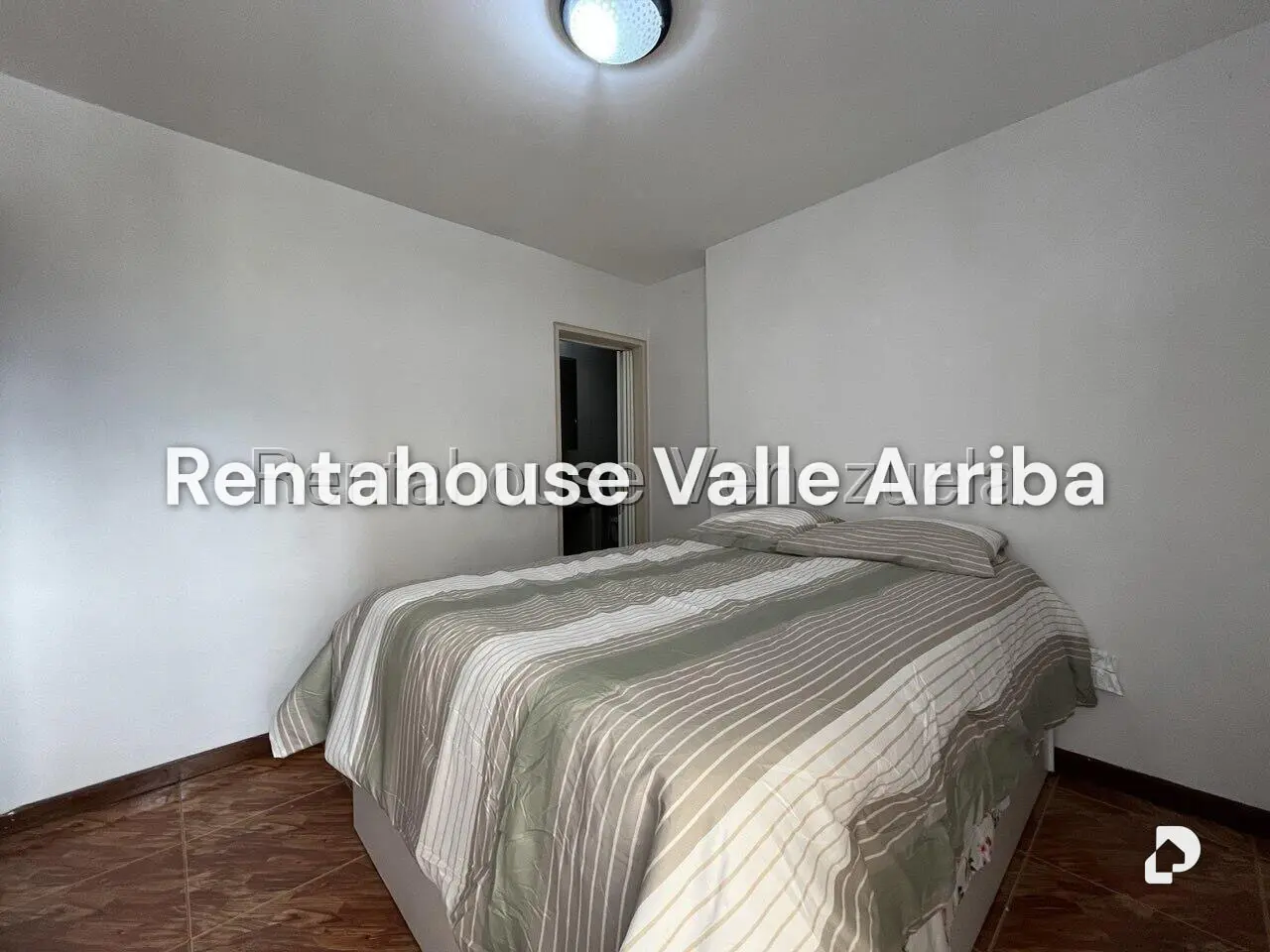 Apartamento en El Paraíso, Caracas – 15