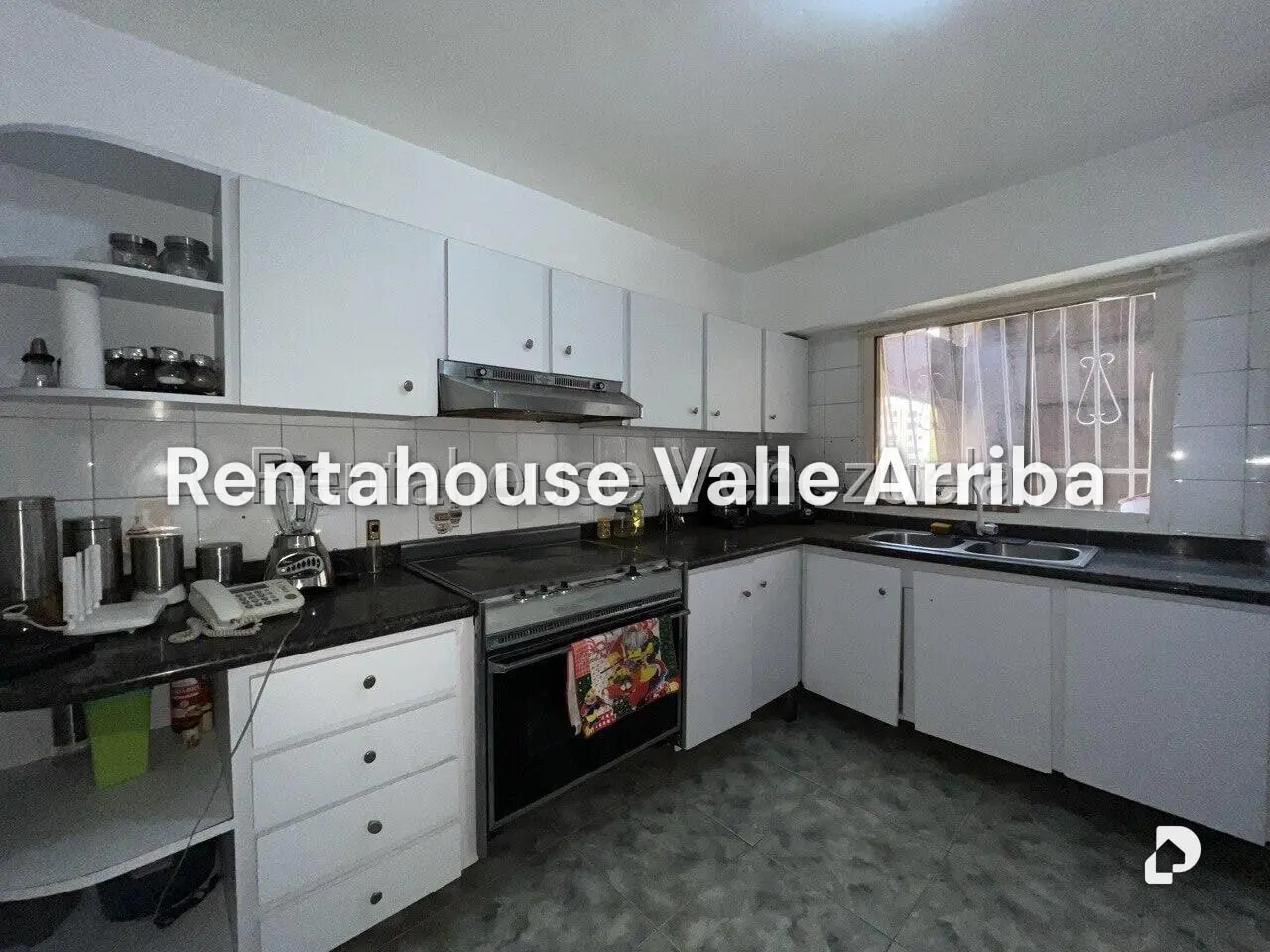 Apartamento en El Paraíso, Caracas – 25