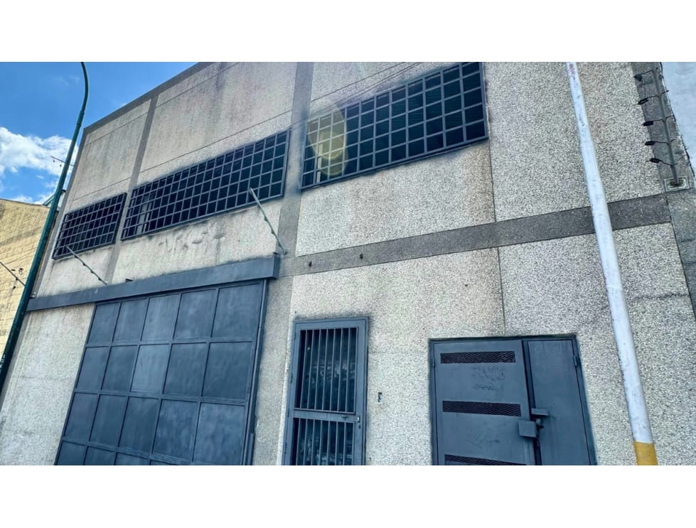Galpón en Boleíta Norte, Caracas - 1
