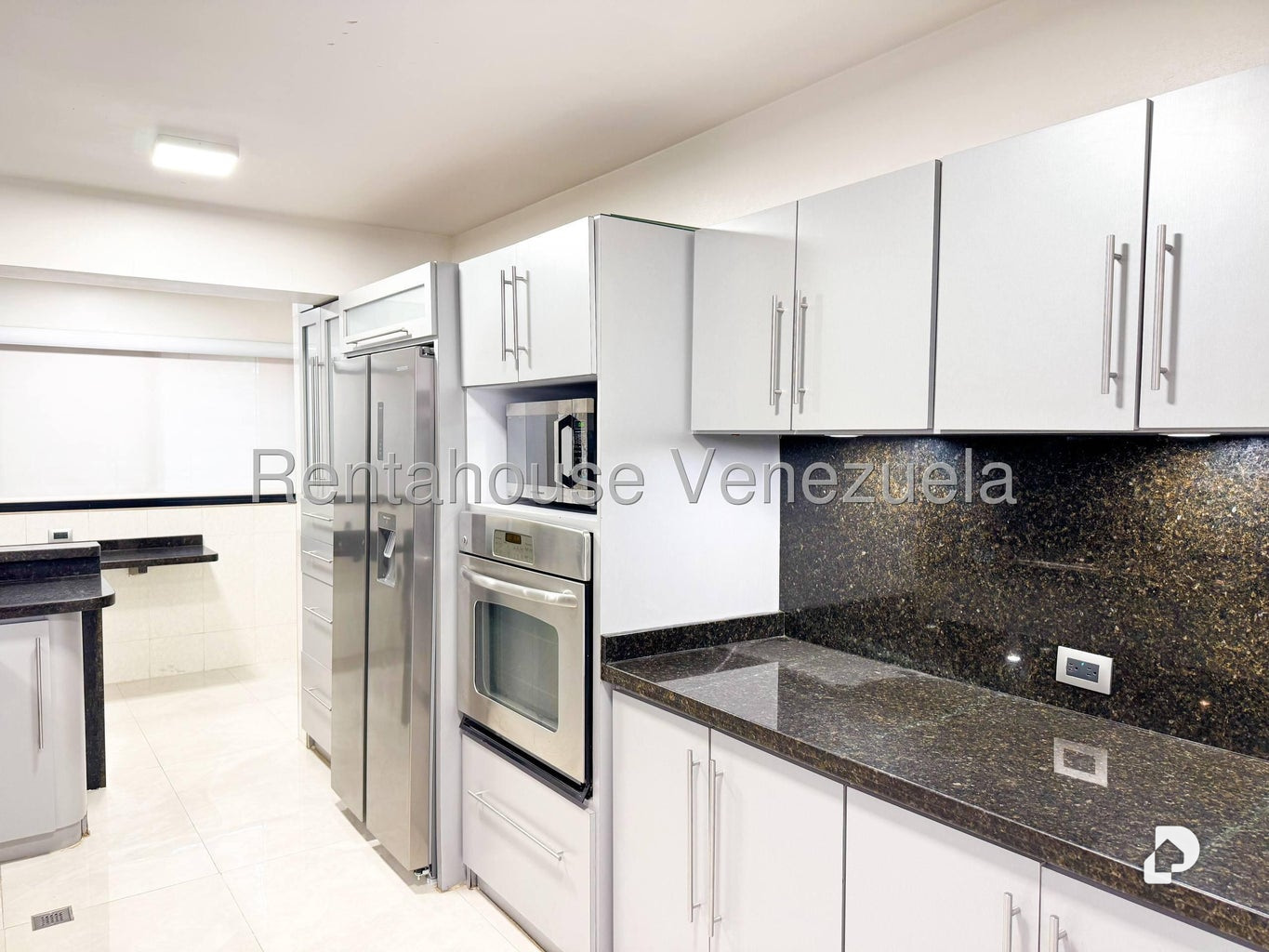 Apartamento en El Rosal, Caracas – 20