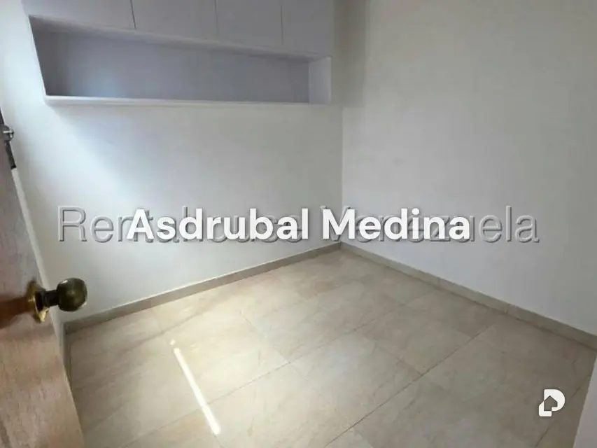 Apartamento en Los Palos Grandes, Caracas – 9
