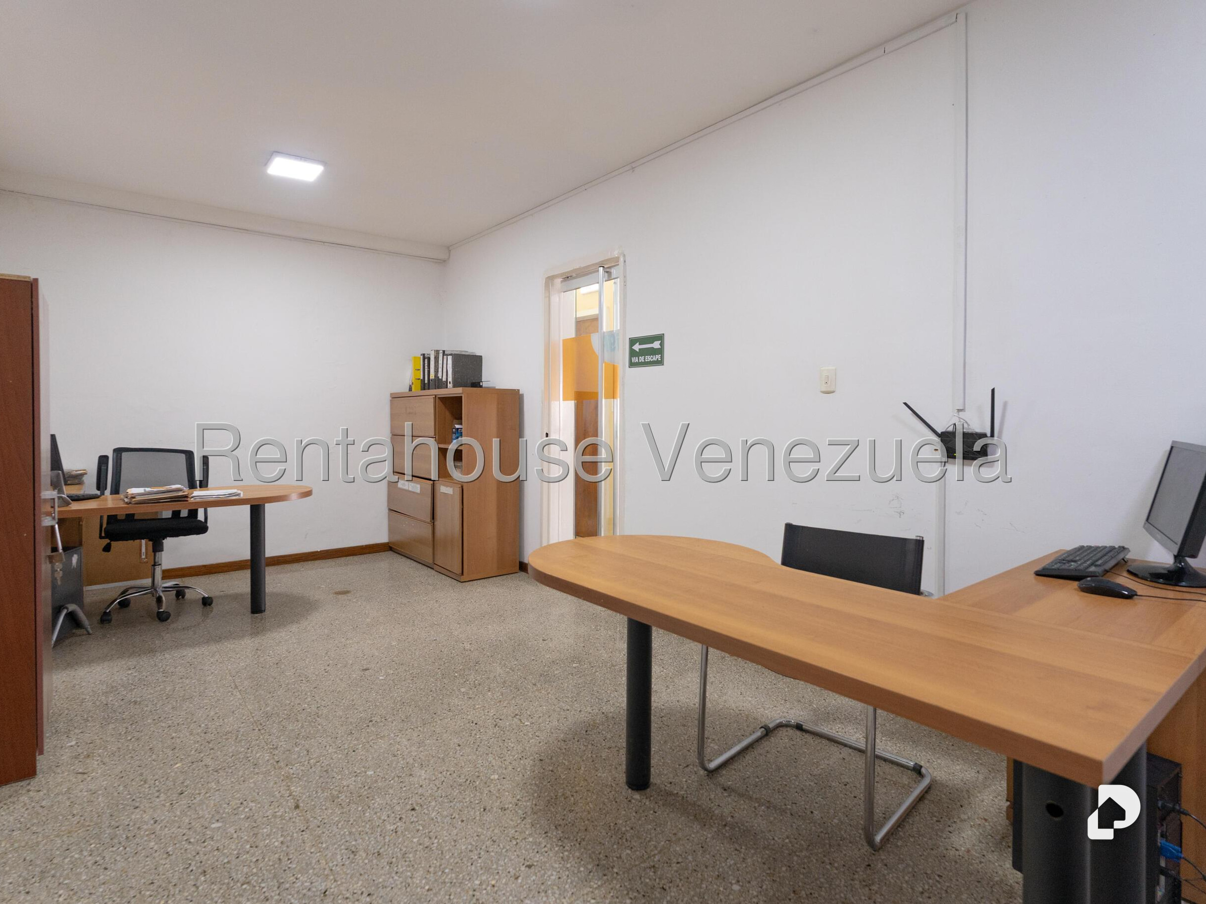Local comercial en Chuao, Caracas – 14