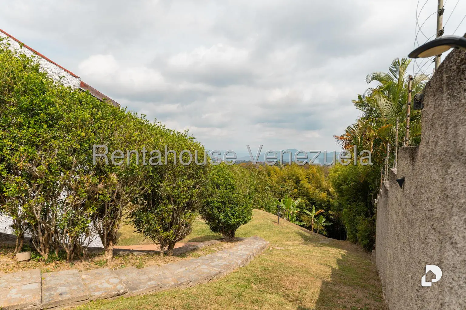 Casa en Oripoto, Caracas – 10