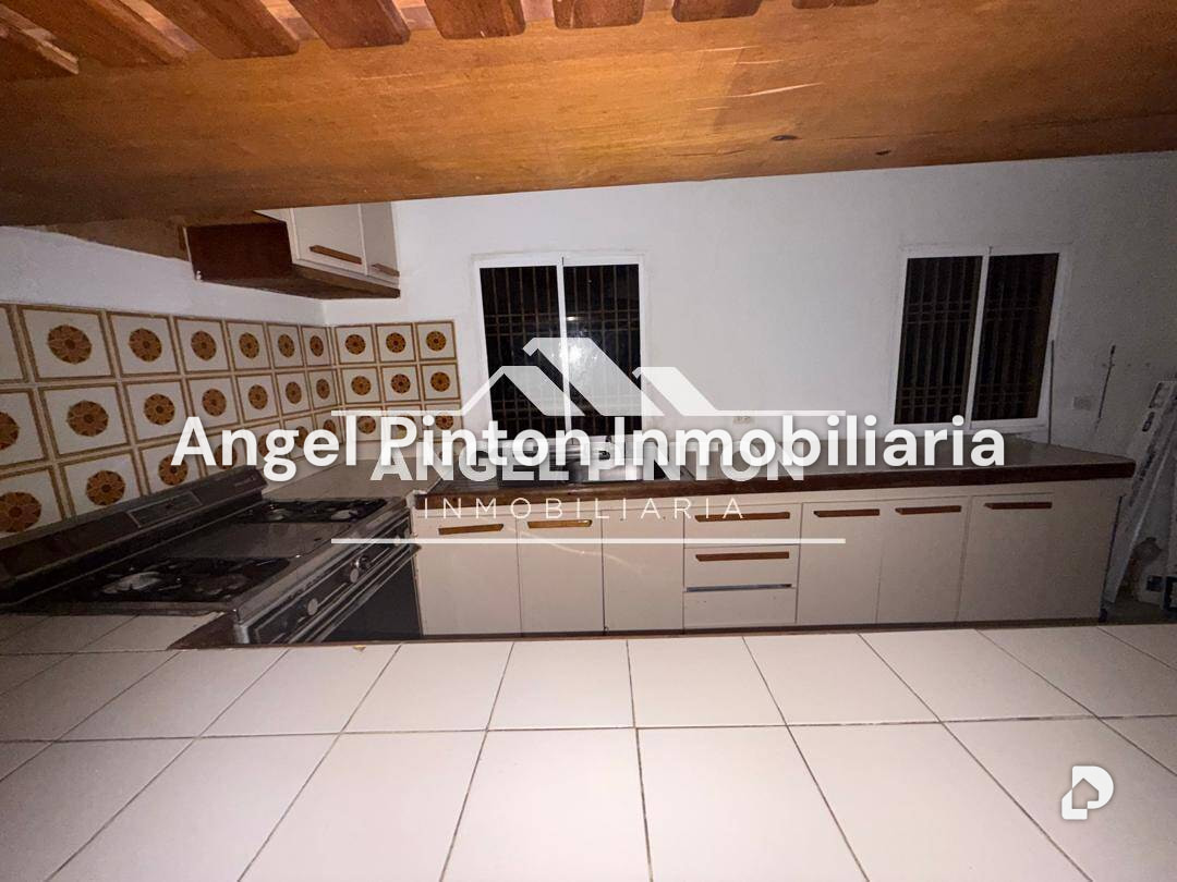 Casa en Richmond, Maracaibo – 24