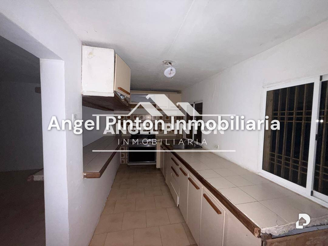 Casa en Richmond, Maracaibo – 25