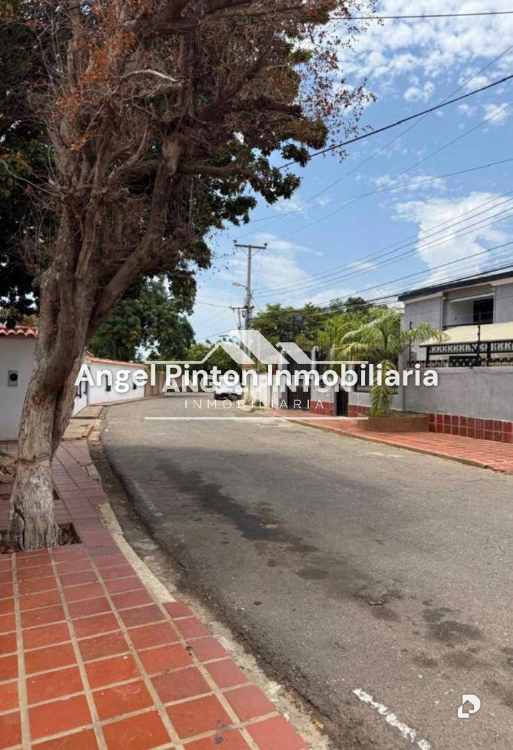 Casa en Richmond, Maracaibo – 32