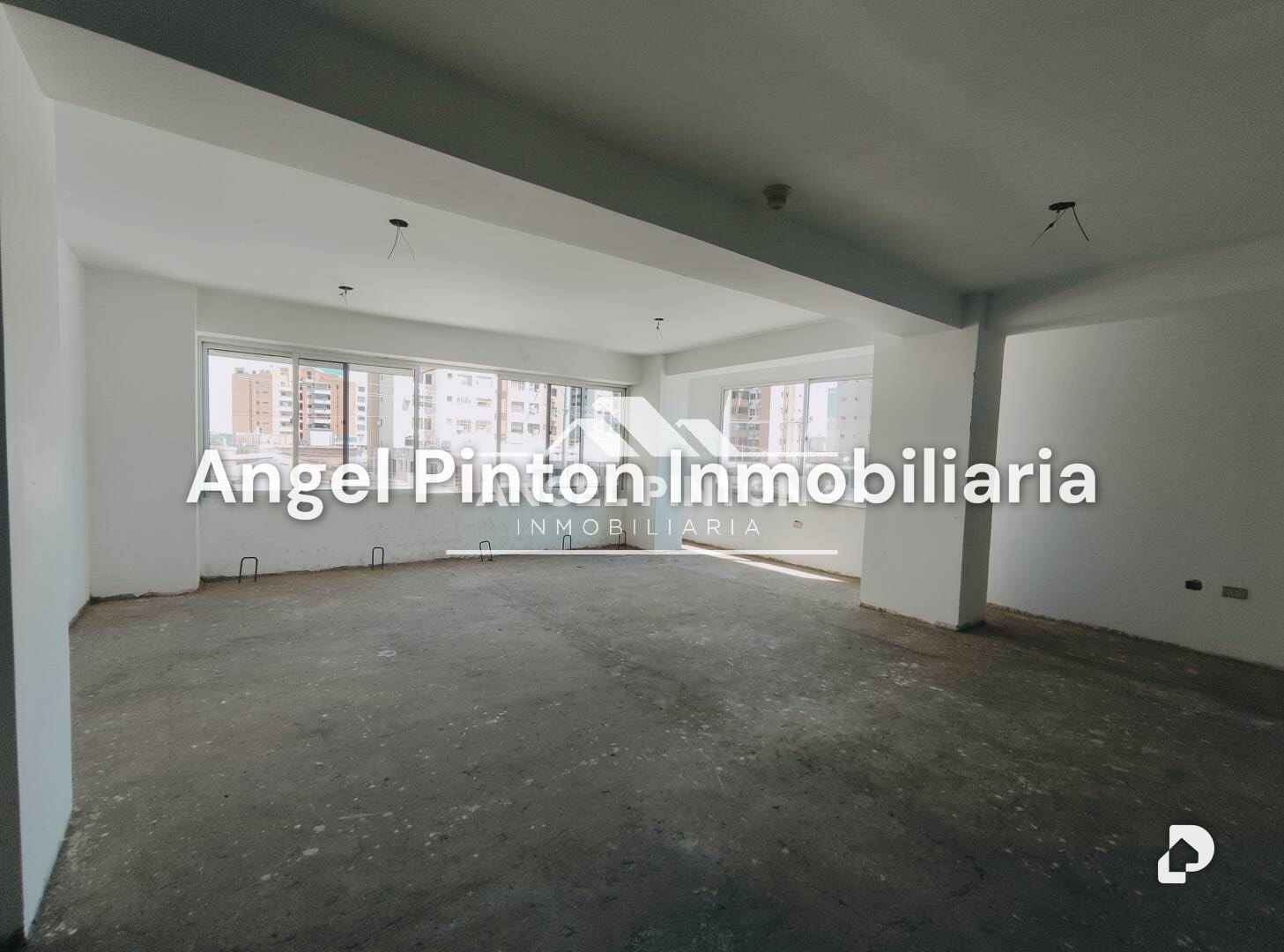 Oficina en Tierra Negra, Maracaibo – 2