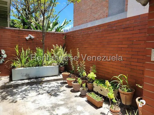 Casa en Prados del Este, Caracas – 18