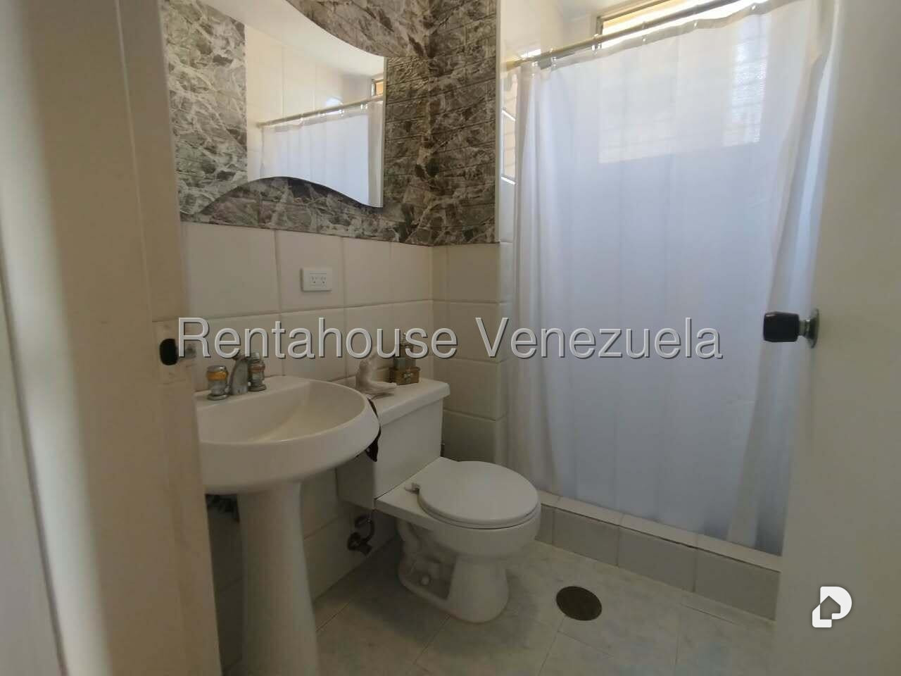 Apartamento en Cerro Verde, Caracas – 19