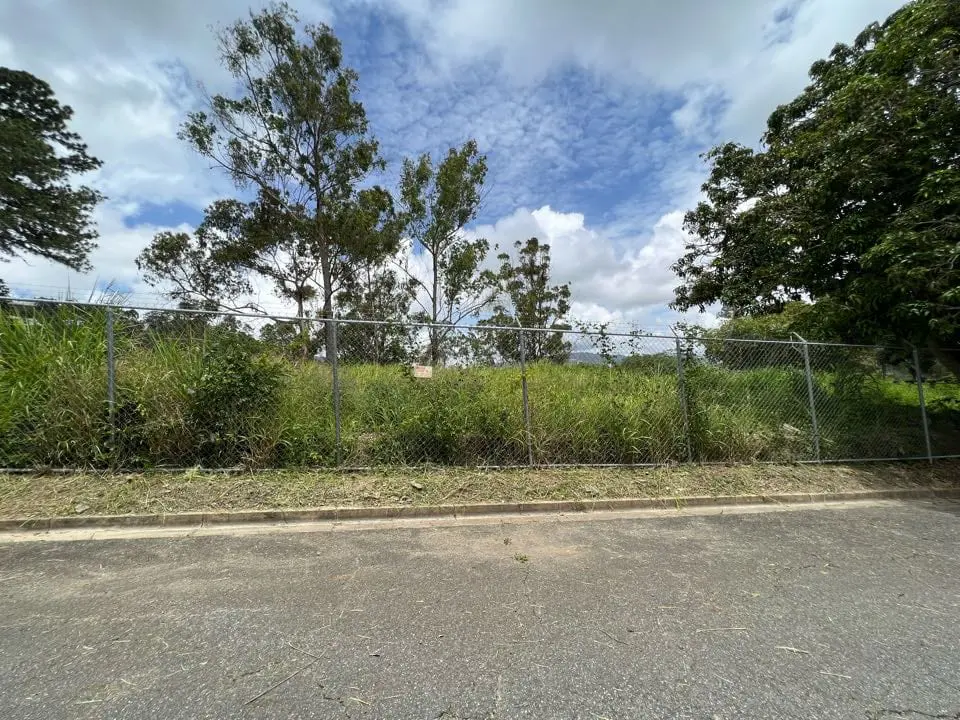 Land in Cerro Verde, Caracas - 1