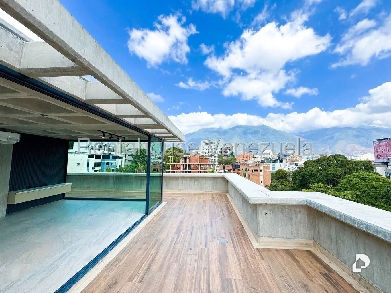 Apartamento en Los Naranjos de las Mercedes, Caracas – 14