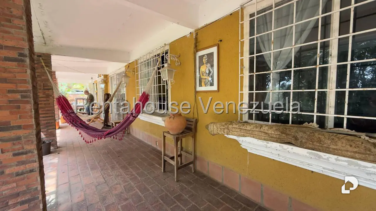 Casa en Oripoto, Caracas – 8