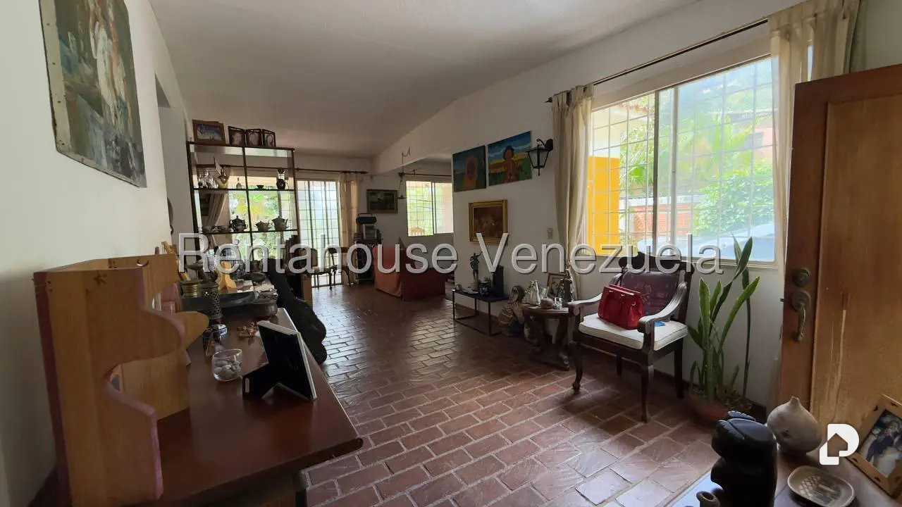 Casa en Oripoto, Caracas – 22