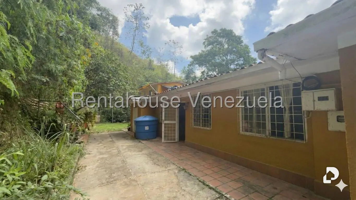 Casa en Oripoto, Caracas – 5