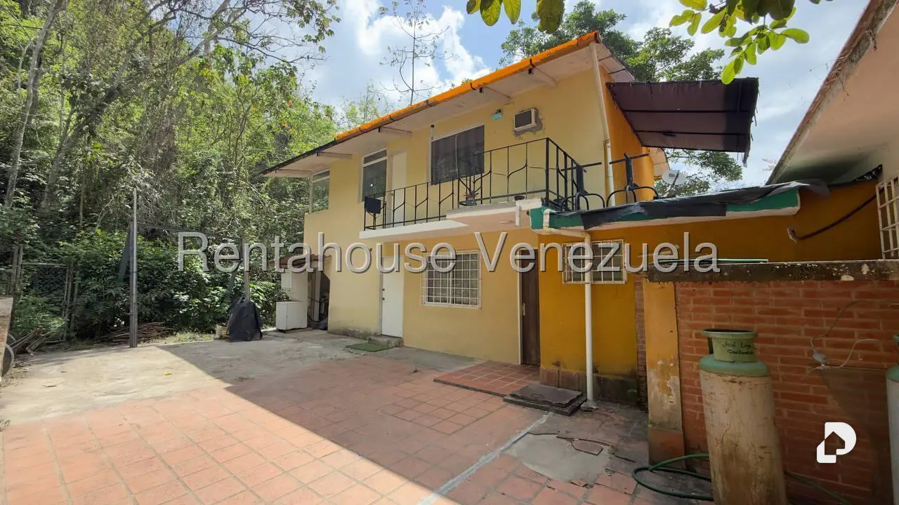 Casa en Oripoto, Caracas – 18