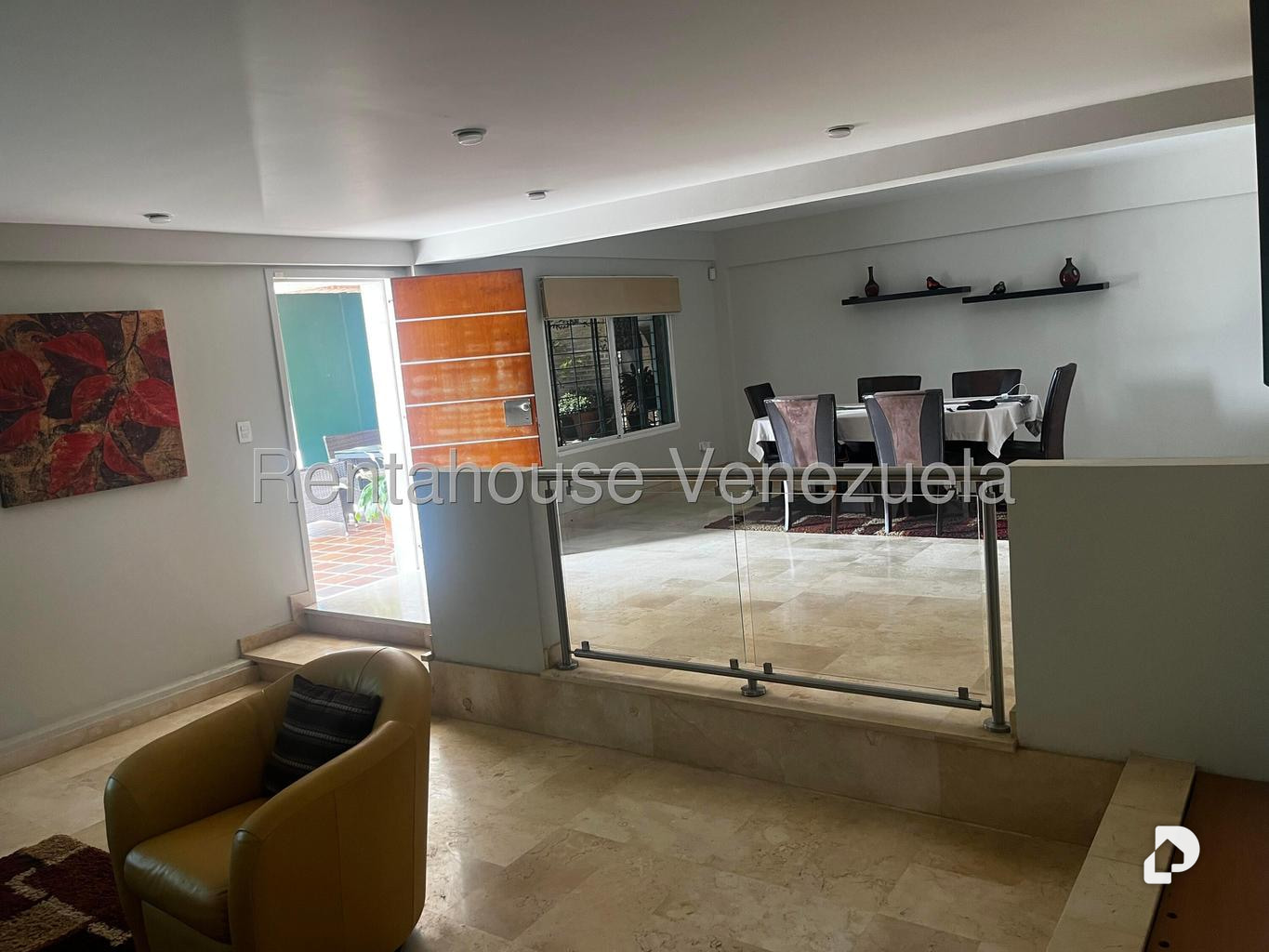 Casa en Oripoto, Caracas – 12