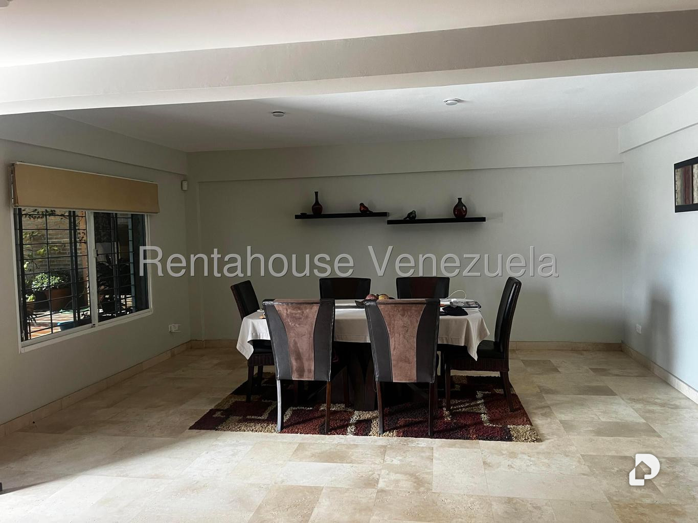 Casa en Oripoto, Caracas – 13