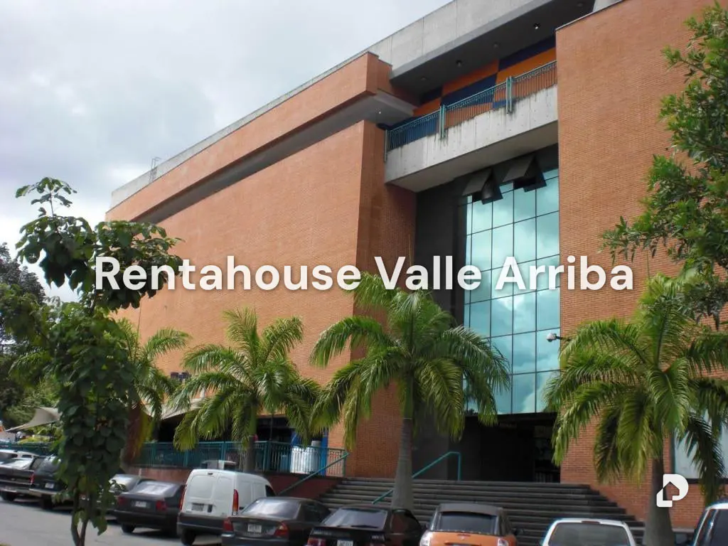 Local comercial en La Lagunita Country Club, Caracas – 1