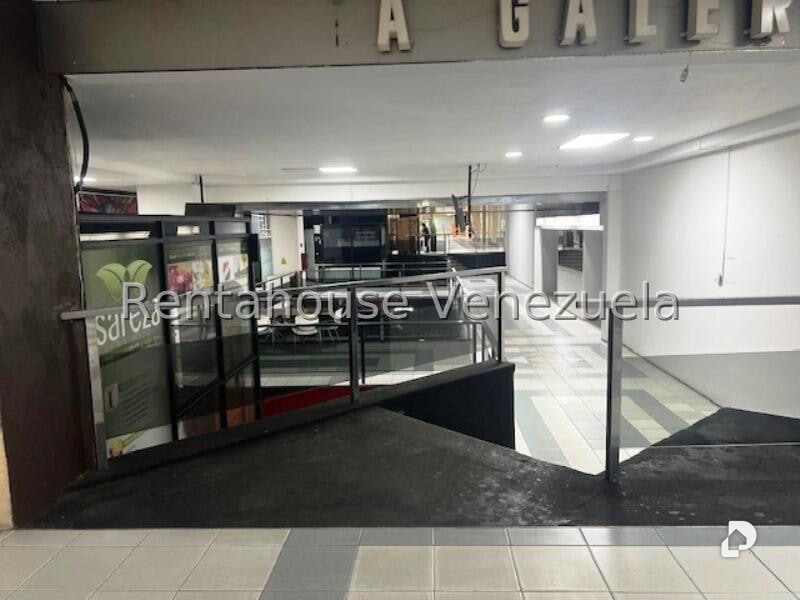 Local comercial en Prados del Este, Caracas – 10