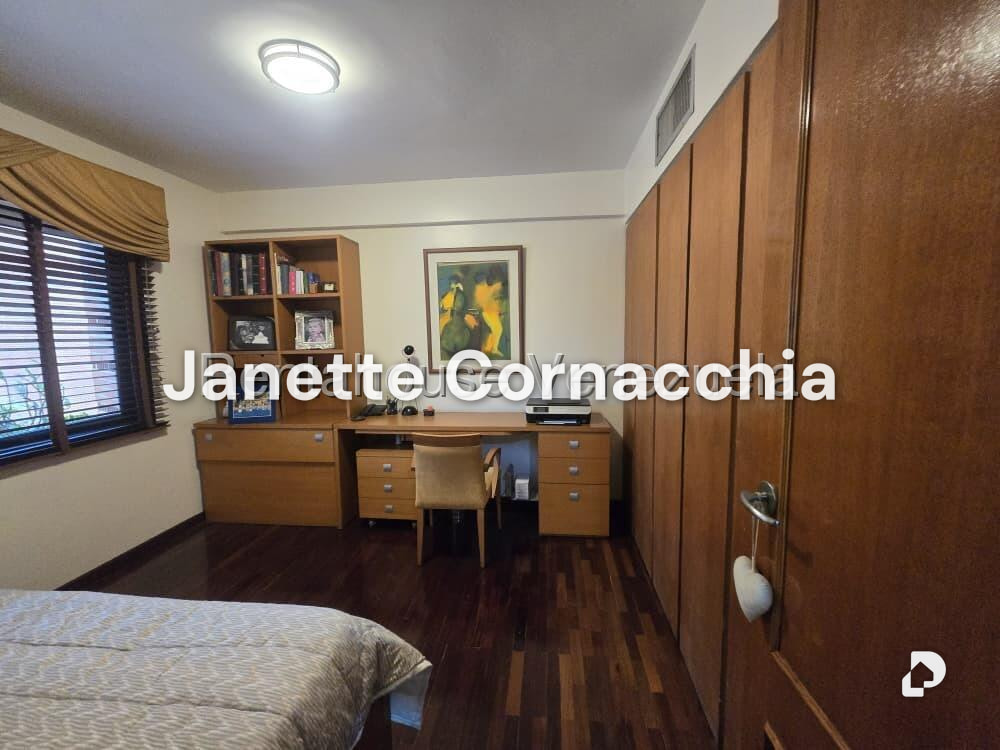 Apartment in Campo Alegre, Caracas – 24