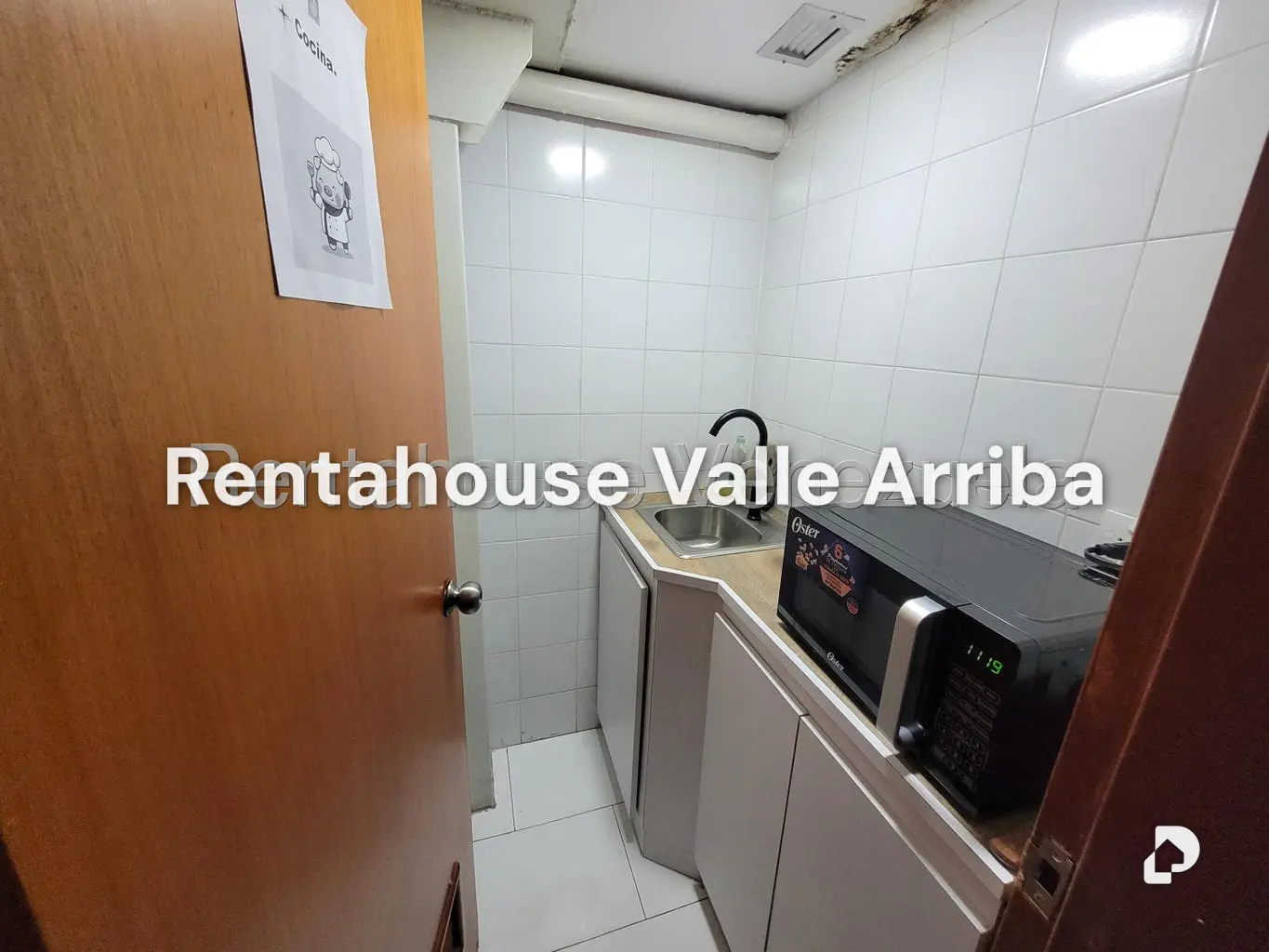 Local comercial en La California Norte, Caracas – 26