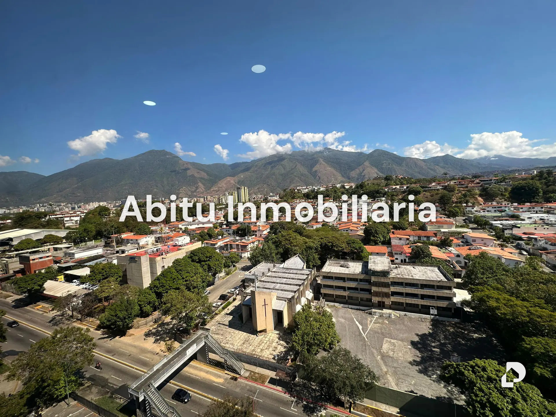 Office in Macaracuay, Caracas – 3