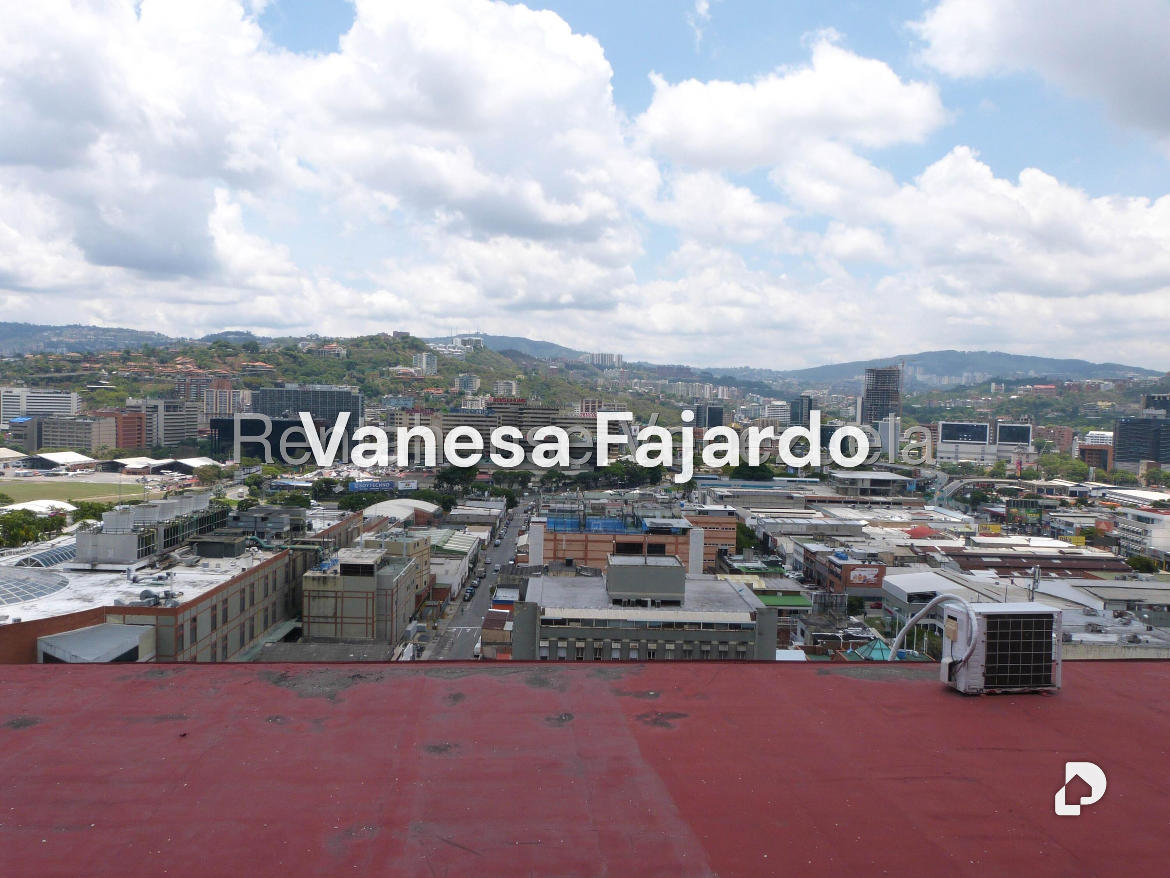 Oficina en Chacao, Caracas – 24