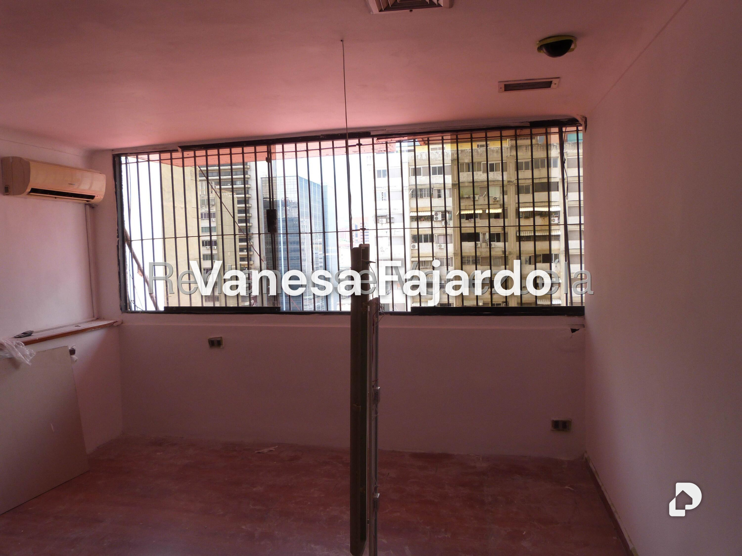 Oficina en Chacao, Caracas – 13