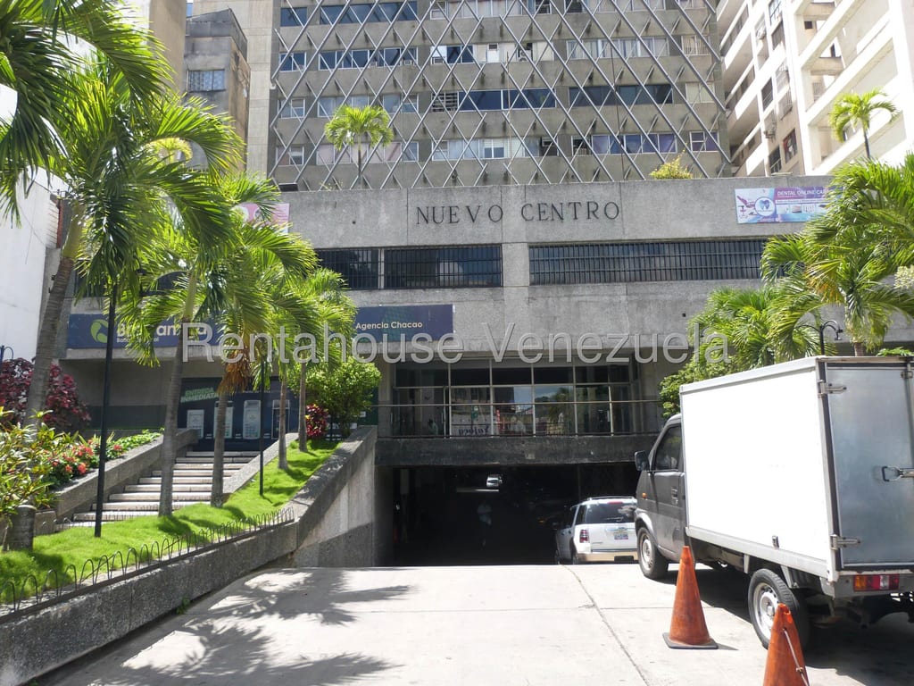 Oficina en Chacao, Caracas - 1