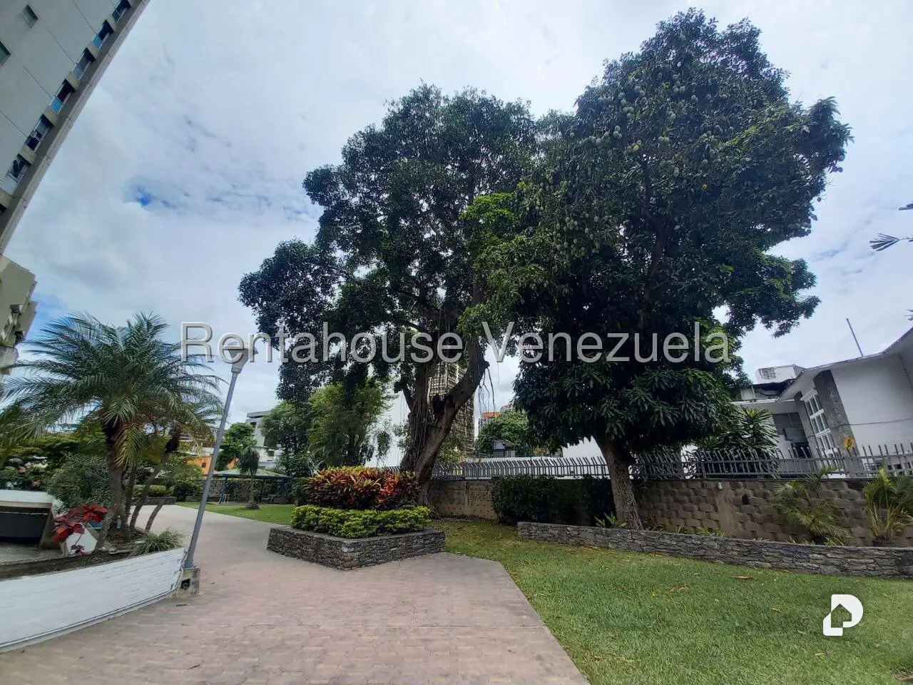 Apartamento en Altamira, Caracas – 4