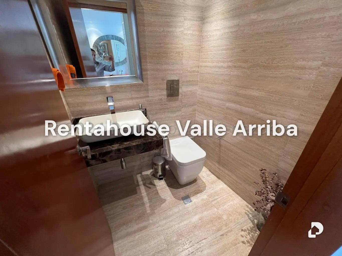 Apartamento en Los Palos Grandes, Caracas – 17