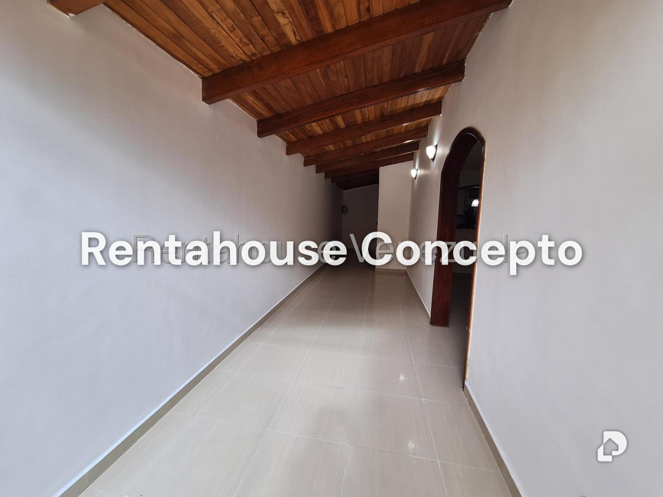 Townhouse en Mañongo, Naguanagua – 10