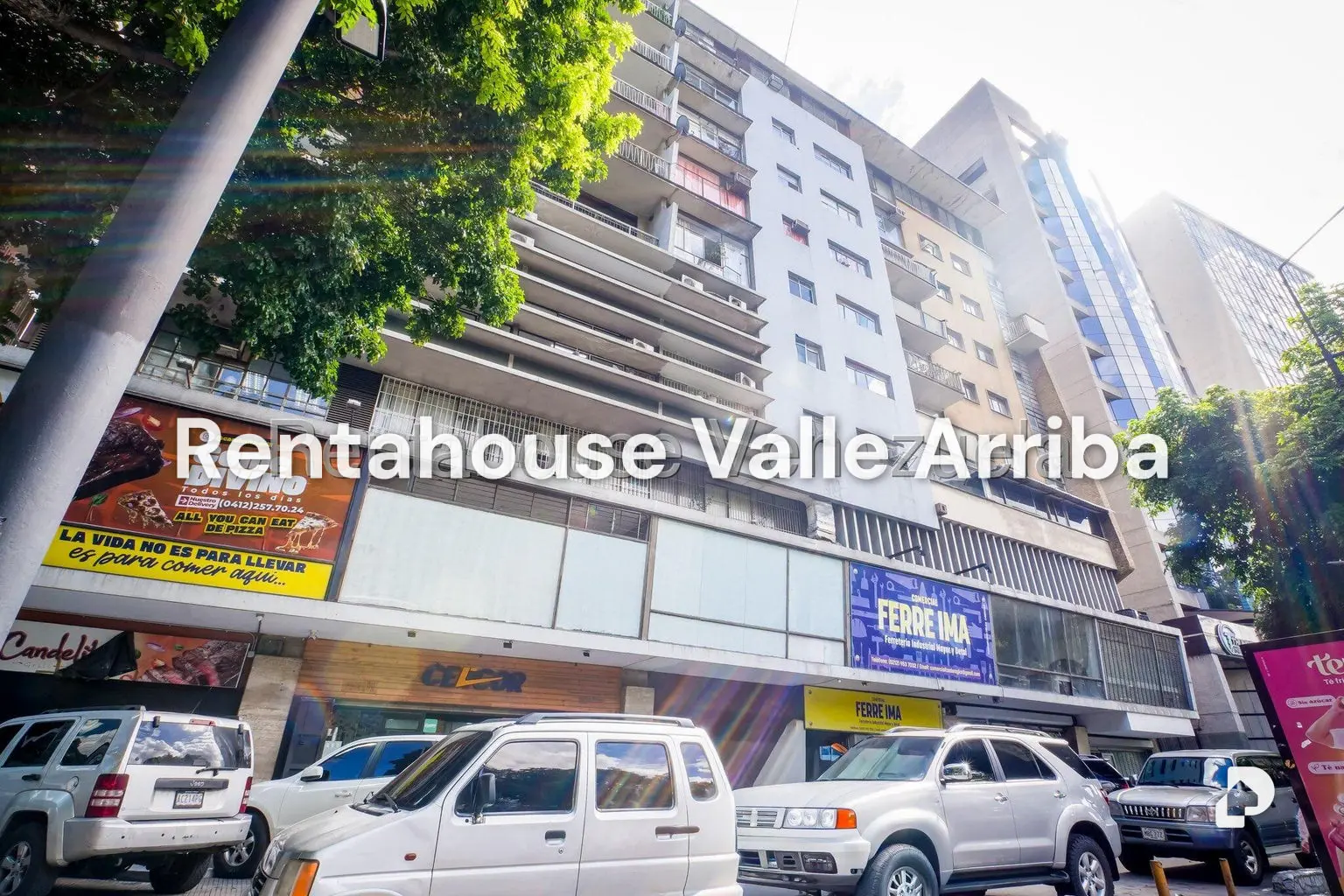 Edificio en El Rosal, Caracas – 12