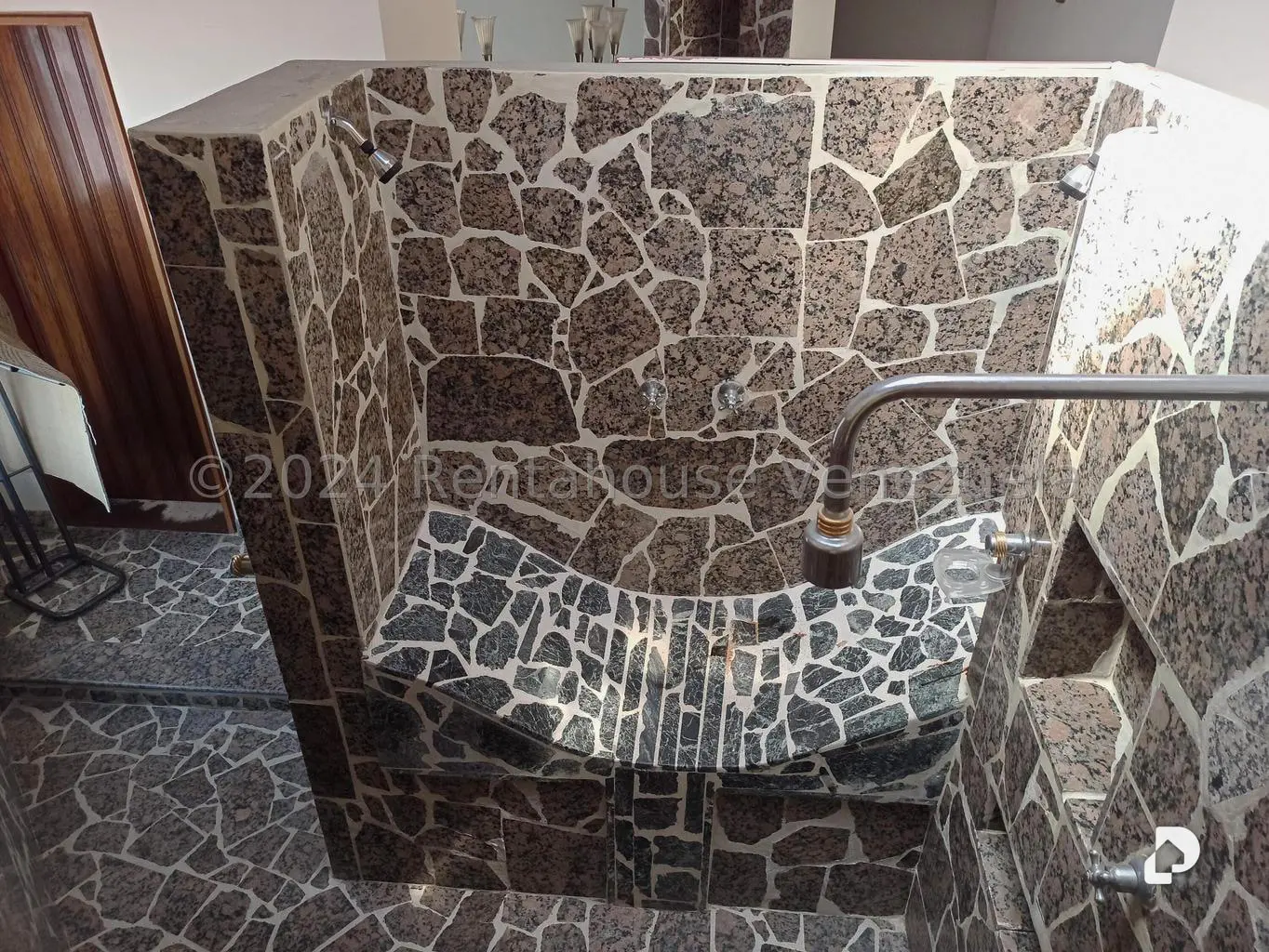 Casa en Oripoto, Caracas – 5