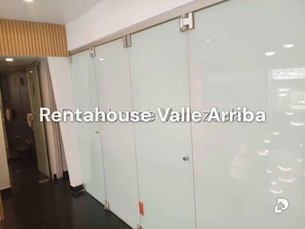Local comercial en Altamira, Caracas – 16