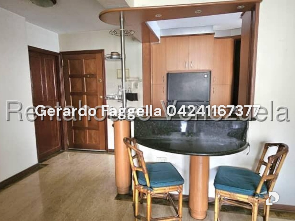 Apartamento en Las Delicias de Sabana Grande, Caracas – 2