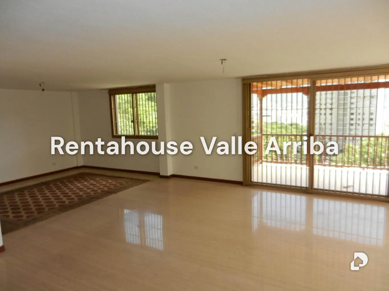 House in Chulavista, Caracas – 27