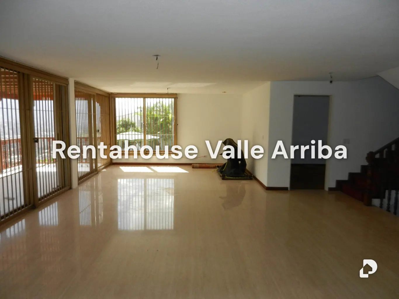 House in Chulavista, Caracas – 25