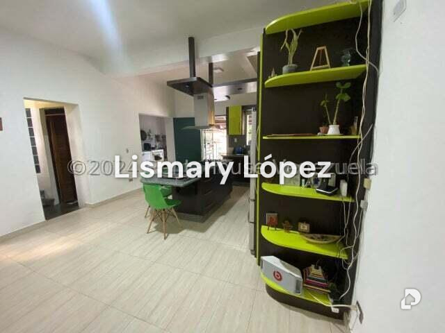Casa en Los Palos Grandes, Caracas – 26