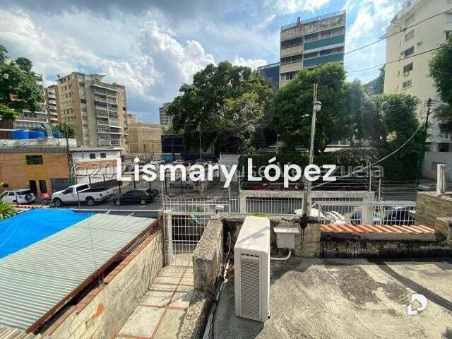 Casa en Los Palos Grandes, Caracas – 5
