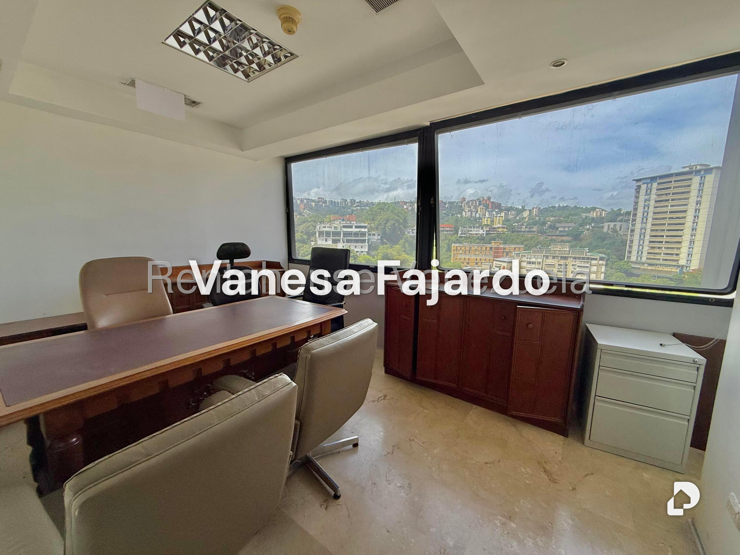 Oficina en Bello Monte, Caracas – 23