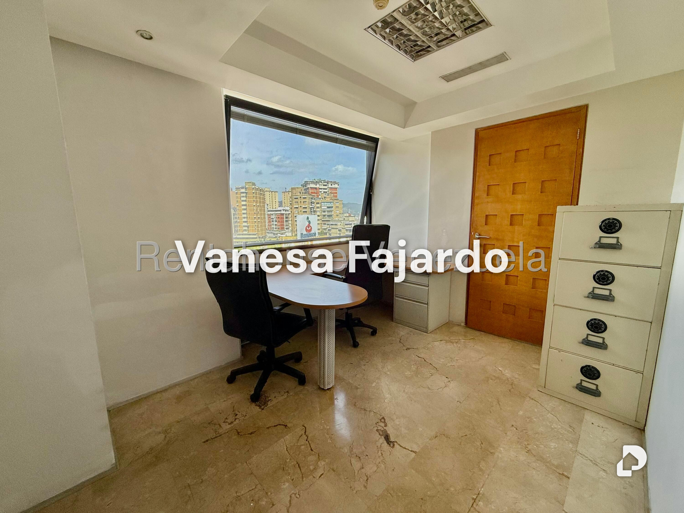 Oficina en Bello Monte, Caracas – 22