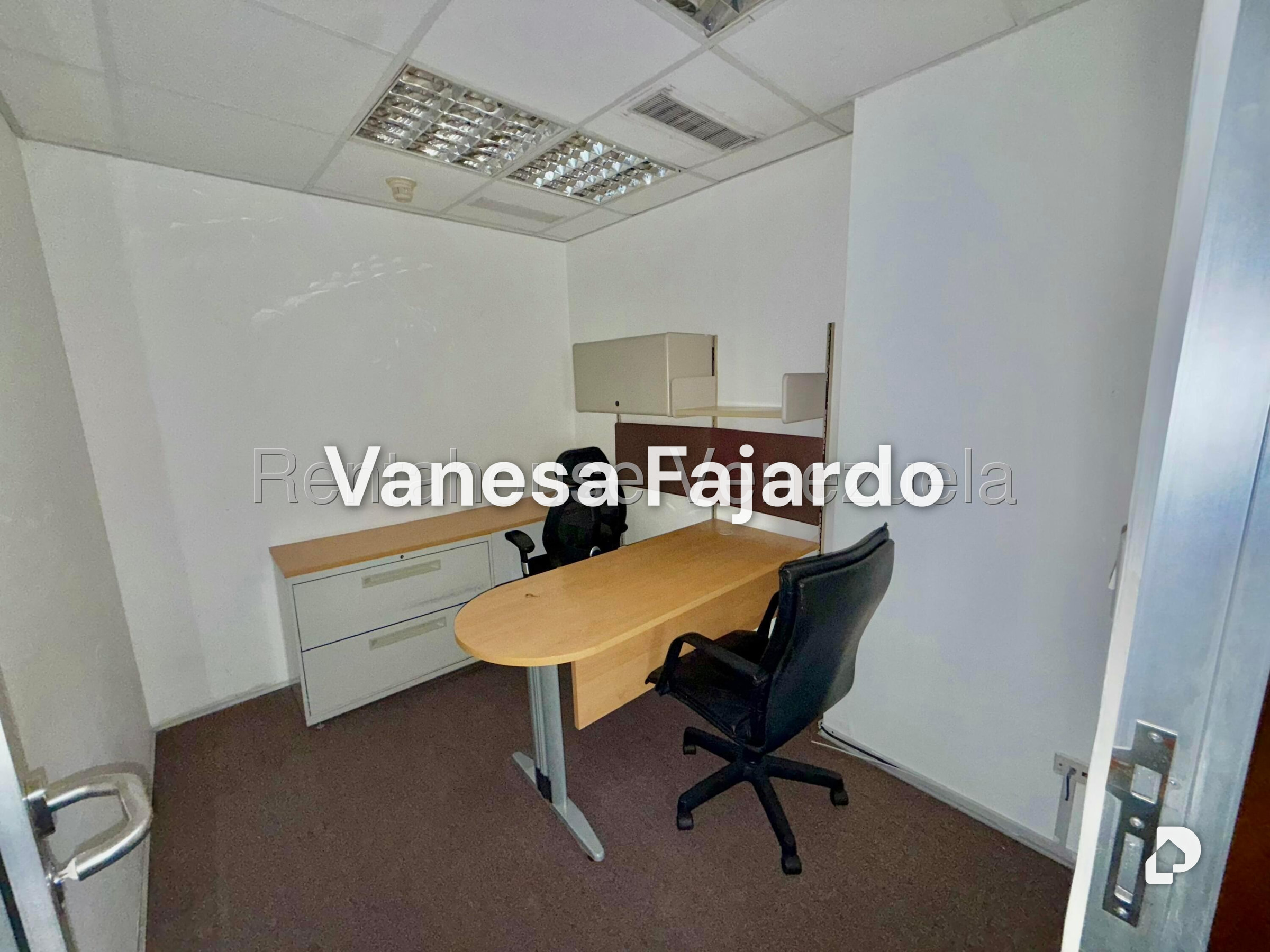 Oficina en Bello Monte, Caracas – 27