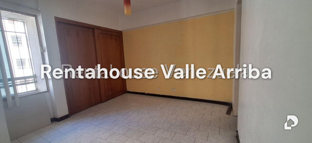 Apartamento en El Paraíso, Caracas – 11